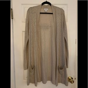 Women’s Old Navy long lightweight cardigan.